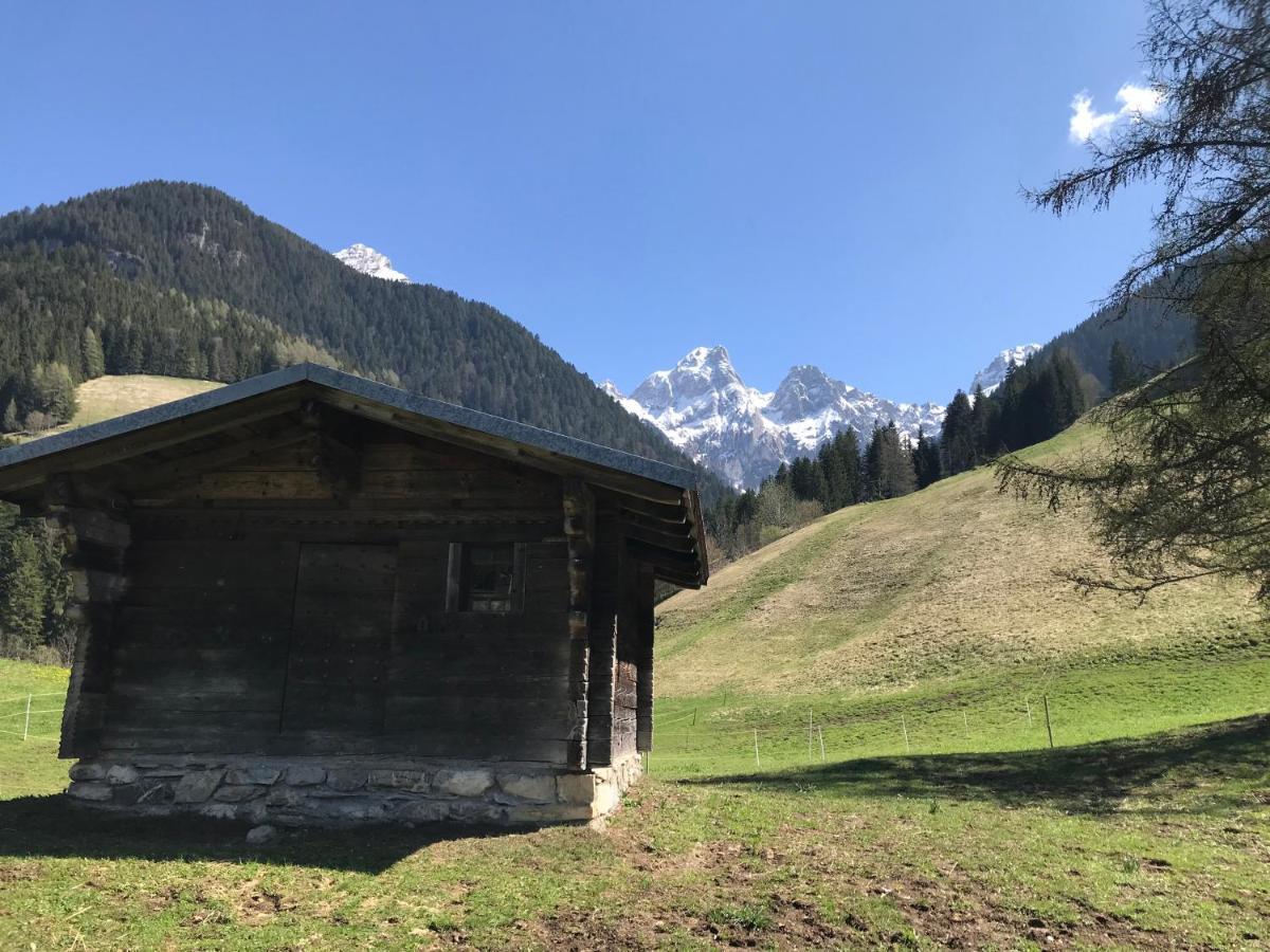 代堡Au Pre Des Chevaux住宿加早餐旅馆 外观 照片